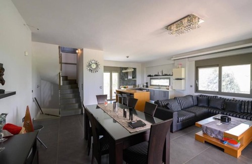 Mitopolis Villa | VILLA IN NATURE