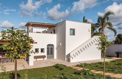 Ostuni Villa | Villa in Ostuni with 6 bedrooms sleeps 12