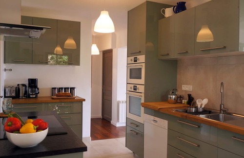 Bagnols-en-Foret House | Villa in peace between sea and mountain