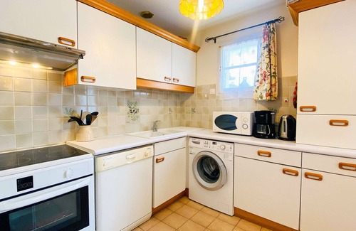 Saint-Martin-de-Re House | Villa in the Remparts with garden and parking