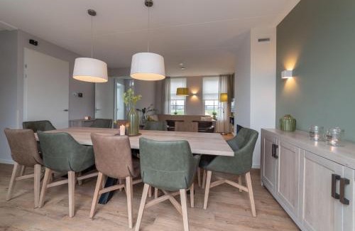 Colijnsplaat House | Villa in Zeeland near Clean Beaches, cleaning included