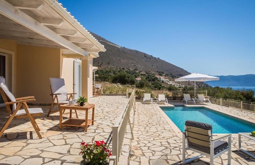 Agia Efimia Villa | Villa Irida