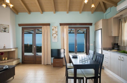 Drimonas Villa | Villa Irida