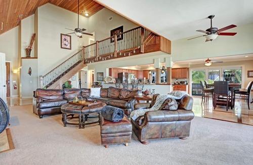 Captiva Villa | Villa Island Getaway - BEACHFRONT with BOAT INVCLUDED on North Captiva!