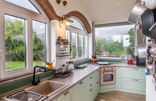 Castiglione della Pescaia Villa | Villa 'Paradiso' with Private Terrace, Private Garden and Wi-Fi