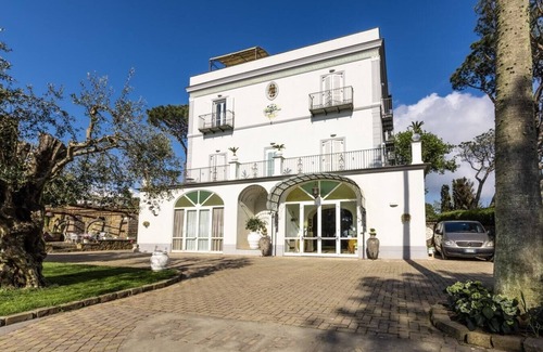 Sant'Agata sui Due Golfi Villa | Villa Alcina - Private villa with pool near Sorrento