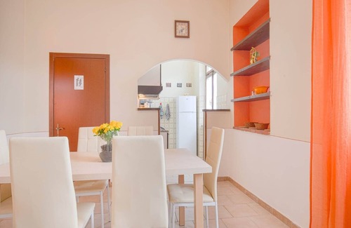 Santa Maria House | Villa in Italy with Private Garden Retreat