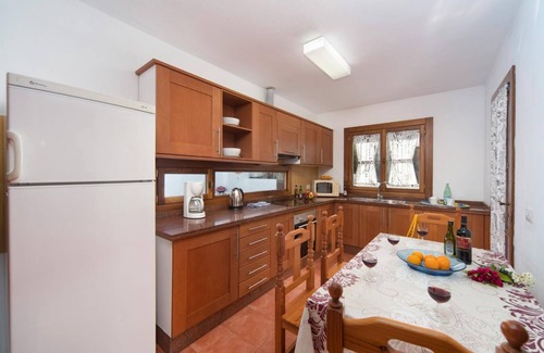 Los Mojones Villa | Villa Julianne 2 - Three Bedroom Villa, Sleeps 6