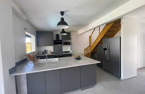 Destrellan House | Villa KANISI 2 (3 bedrooms/6 pers) in the center of the island, rated 4 stars