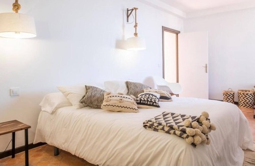 Buenavista del Norte Villa | Villa "Karat Villa Oásis De Teno" with Heated Pool, 2 Terraces & Wi-Fi