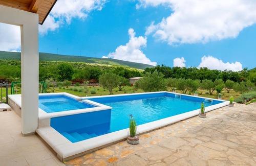 Gornje Danilo House | Villa Kiara (V9742-K1) - Unešić