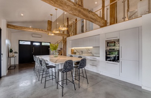 Ambres Villa | Villa Kundalini - Three Bedroom Villa, Sleeps 8