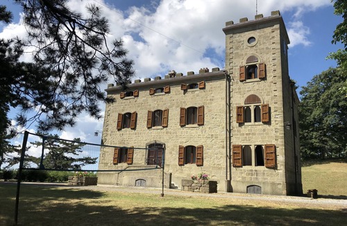 Villa Dogana Villa | Villa La Dogana. Elegant castle in Barberino, Florence