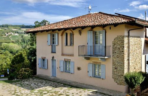 Montelupo Albese House | Villa La Gioiosa