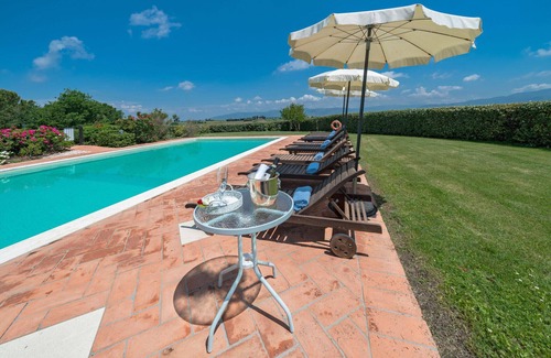 Le Piazze Villa | Villa la Fenice - Homelike Villas