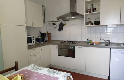 Garda Villa | Villa La Limonaia, Garda, silent position in the green, great lake views