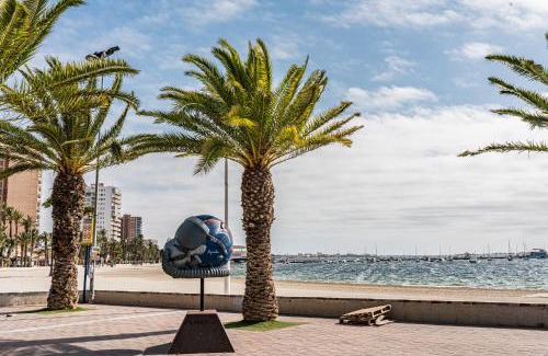 Santiago de la Ribera Villa | Villa La Paz