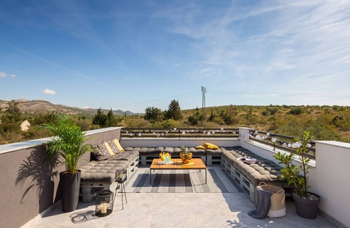 Pakostane Villa | Villa Lacus in Vrana with pool