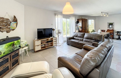 Lamalou-les-Bains House | Villa Lamalou-les-Bains, 2 bedrooms, 4 persons