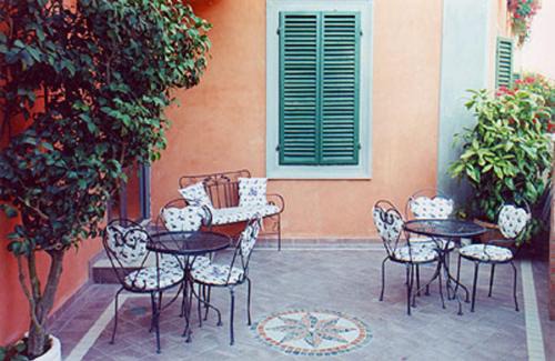 Siena House | Villa Le Camelie Siena