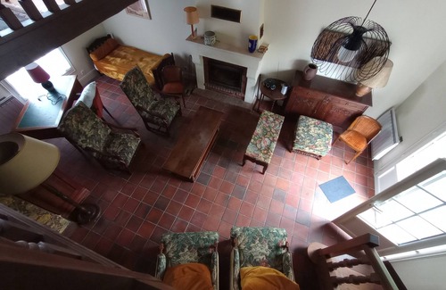 Baraize House | Villa le Roche du Ris - 10-12 personnes