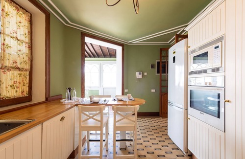 Tafira Villa | Villa Leonor, large villa with heated pool