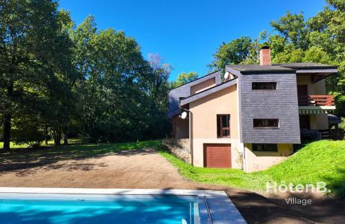 Feytiat House | Villa Les Chabannes Pool Billiards & Leisure