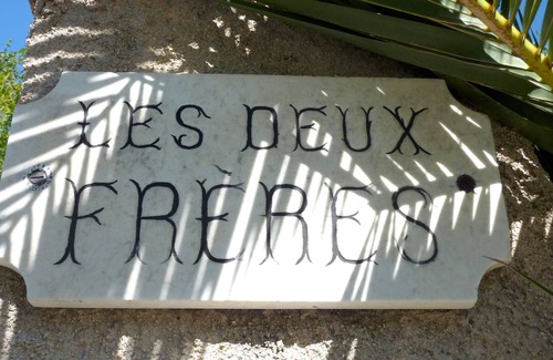 Les Sablettes Villa | Villa "Les Deux Frères" - 8 people - ground floor of the villa