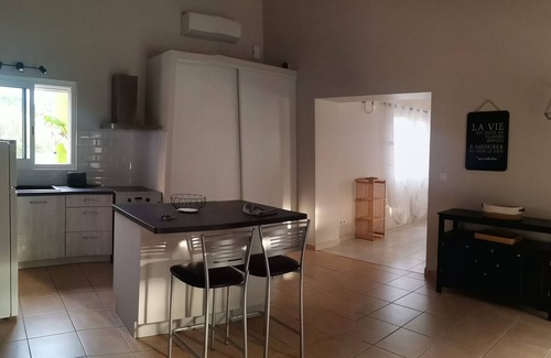 Cessenon-sur-Orb Villa | Villa Les Eucalyptus, in a quiet hamlet at the gateway to the Haut Languedoc region
