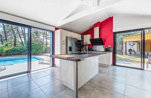 Biscarrosse Plage House | Villa les Verdiers by Interhome