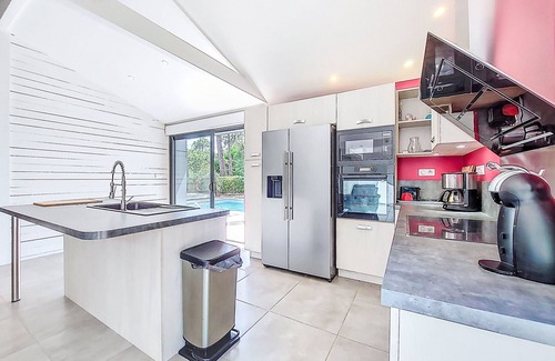 Biscarrosse Plage House | Villa les Verdiers by Interhome