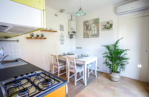 Ostra House | Villa Lidira: A characteristic and welcoming cottage surrounded by the greenery, with Free WI-FI.