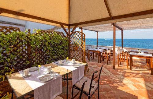 Ischia Porto Bed & Breakfast | Villa Lieta