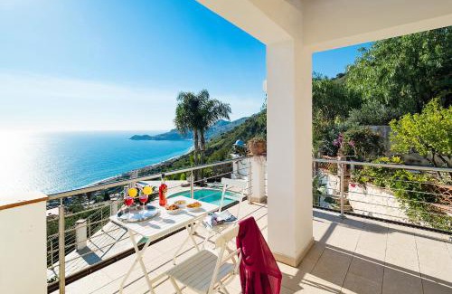 Letojanni Villa | Villa Luce