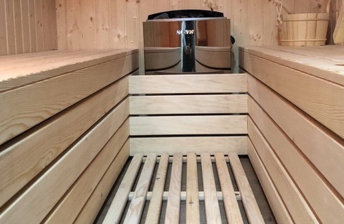 Bitola Villa | VILLA M WITH PRIVATE POOL,PRIVATE SAUNA & JACUZZI