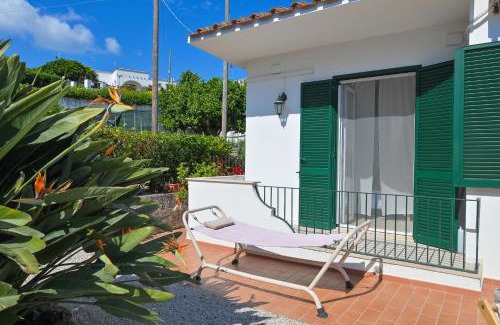 Ischia Porto Villa | Villa Maddalena Ischia anche a Natale con Giardino e Parcheggio - Perfetta per 6