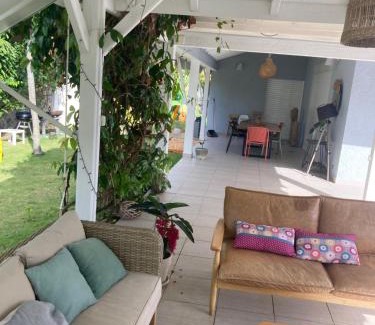 Dampierre Villa | Villa Madiba