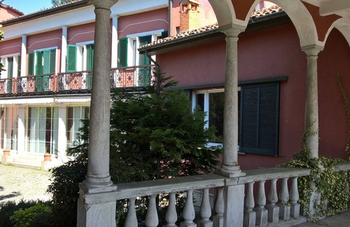 Besozzo Villa | VILLA MAGNOLIA Lake Maggiore