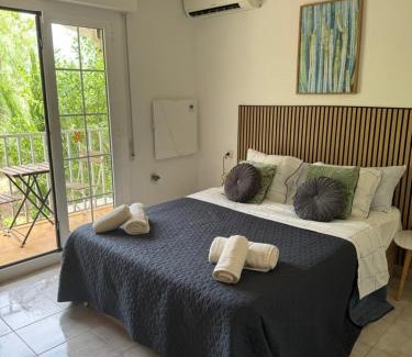 El Algar House | VILLA MARE - 2 beds with balcony, patio and pool and direct park access