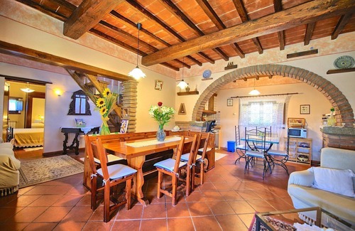 Pieve di Chio Villa | Villa Margherita Uno - Holiday Villa Rental with swimming pool in Cortona, Tuscany