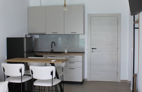 Mola Kalyva Apartment | Villa Maria Mola