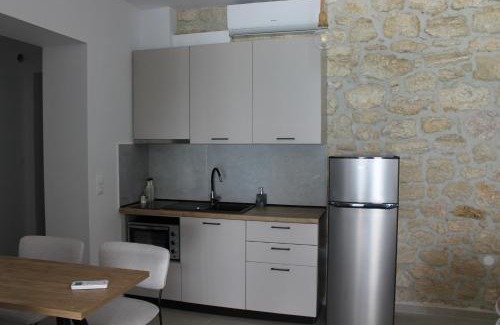 Mola Kalyva Apartment | Villa Maria - Mola Suites