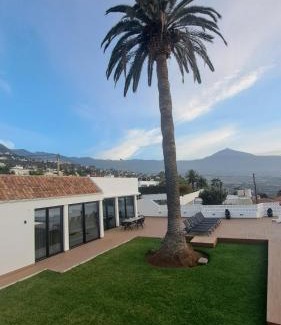 Santa Ursula Villa | Villa MaX