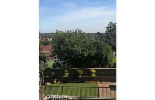 Greater Johannesburg Metropolitan Area Cottage | Villa Medellin cottage