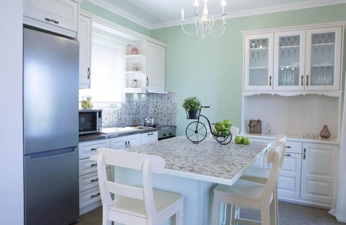 Spanokhorion Villa | Villa Melanthi - Three Bedroom Villa, Sleeps 6