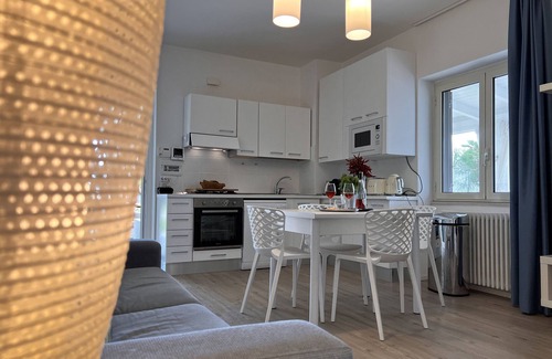 Defensola Villa | Villa "Miami Vieste" near Beach with Private Pool & Wi-Fi