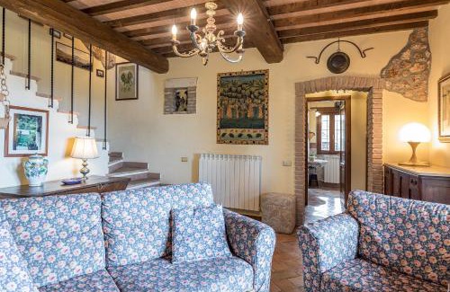 San Terenziano Villa | Villa Mila 6, Emma Villas
