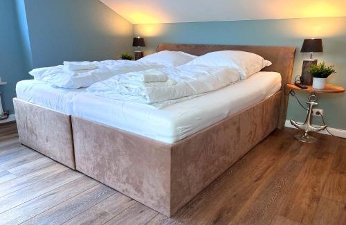 Busum Apartment | Villa Mila OG - by Mila FerienARPartments - Büsum Hafen, mit Sauna und eigenem Parkplatz
