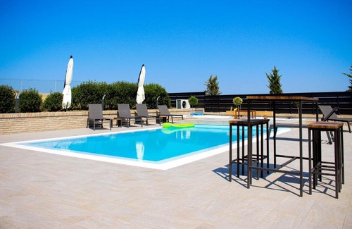 Tavullia Villa | Villa Moneti