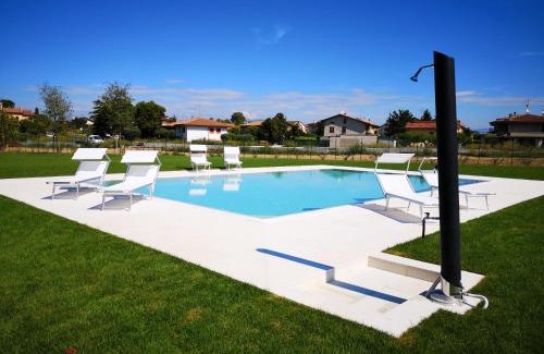 Cavalcaselle House | Villa Montenero